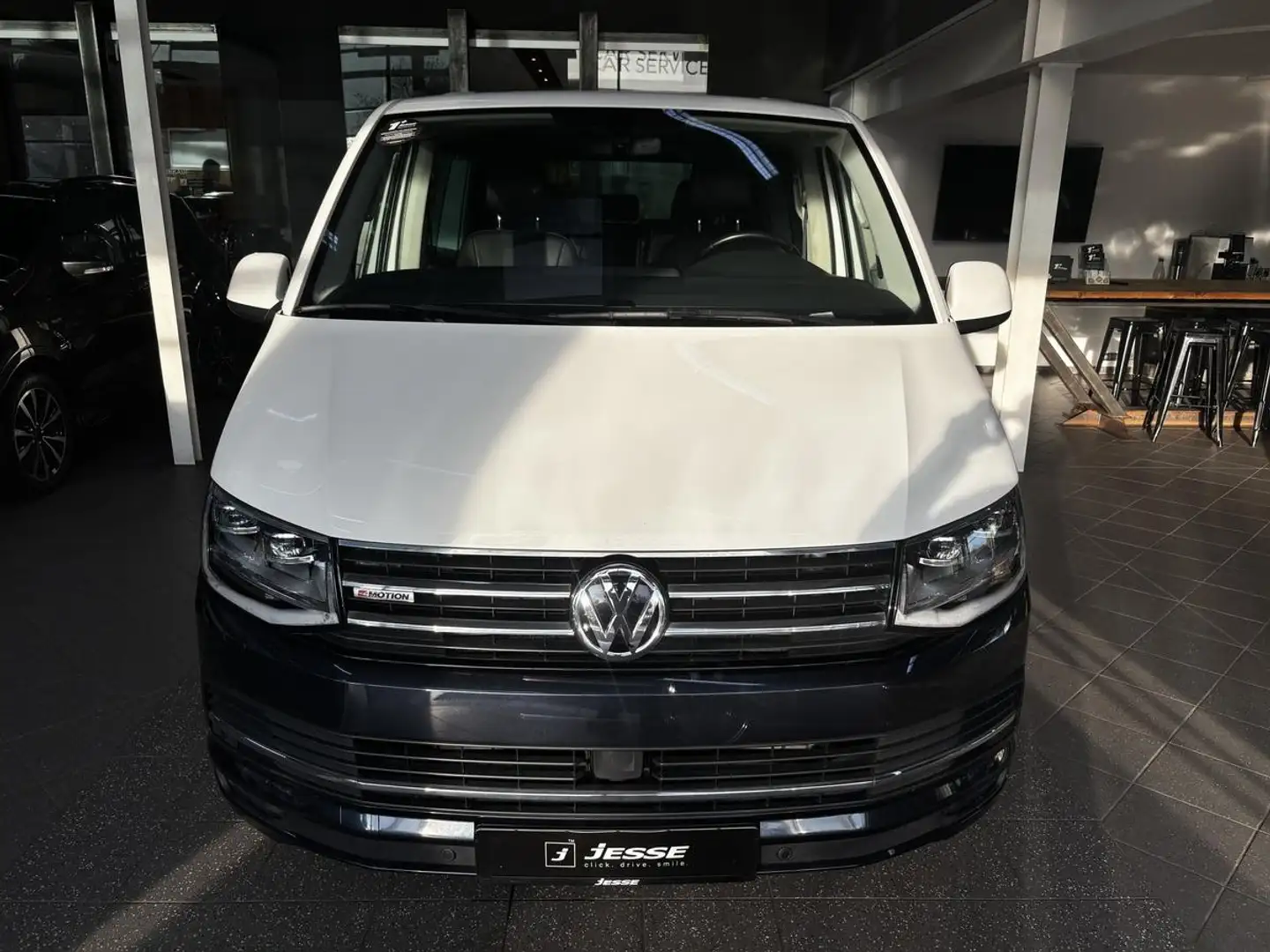 Volkswagen T6 Multivan 2.0TDI 4M Multivan Gen.Six LED ACC AHK Standhzg. - 2