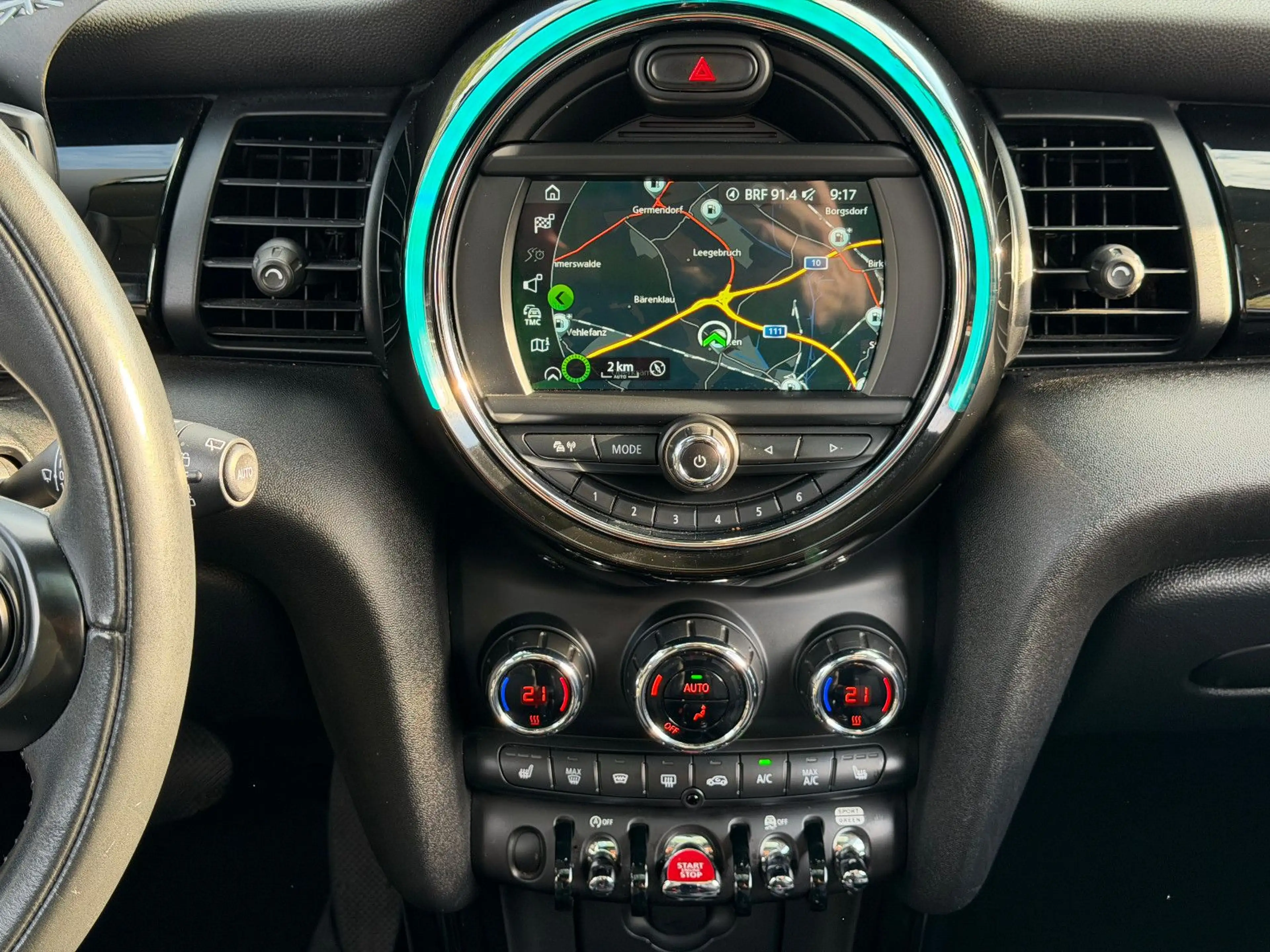 MINI One Mini - VOLL BI-LED+CHILI+NAVI+PANORAMA+PDC+ — photo 14
