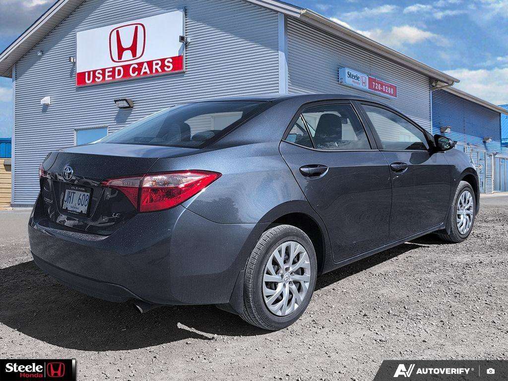 2018 Toyota Corolla LE — снимка 1