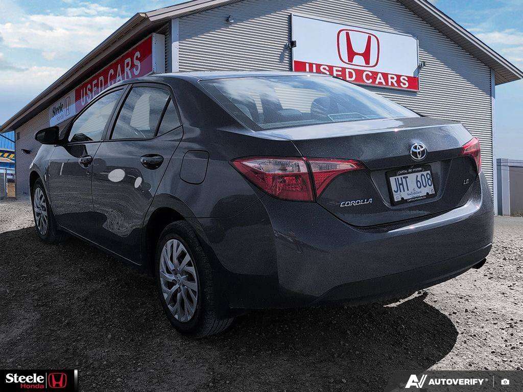 2018 Toyota Corolla LE — снимка 1