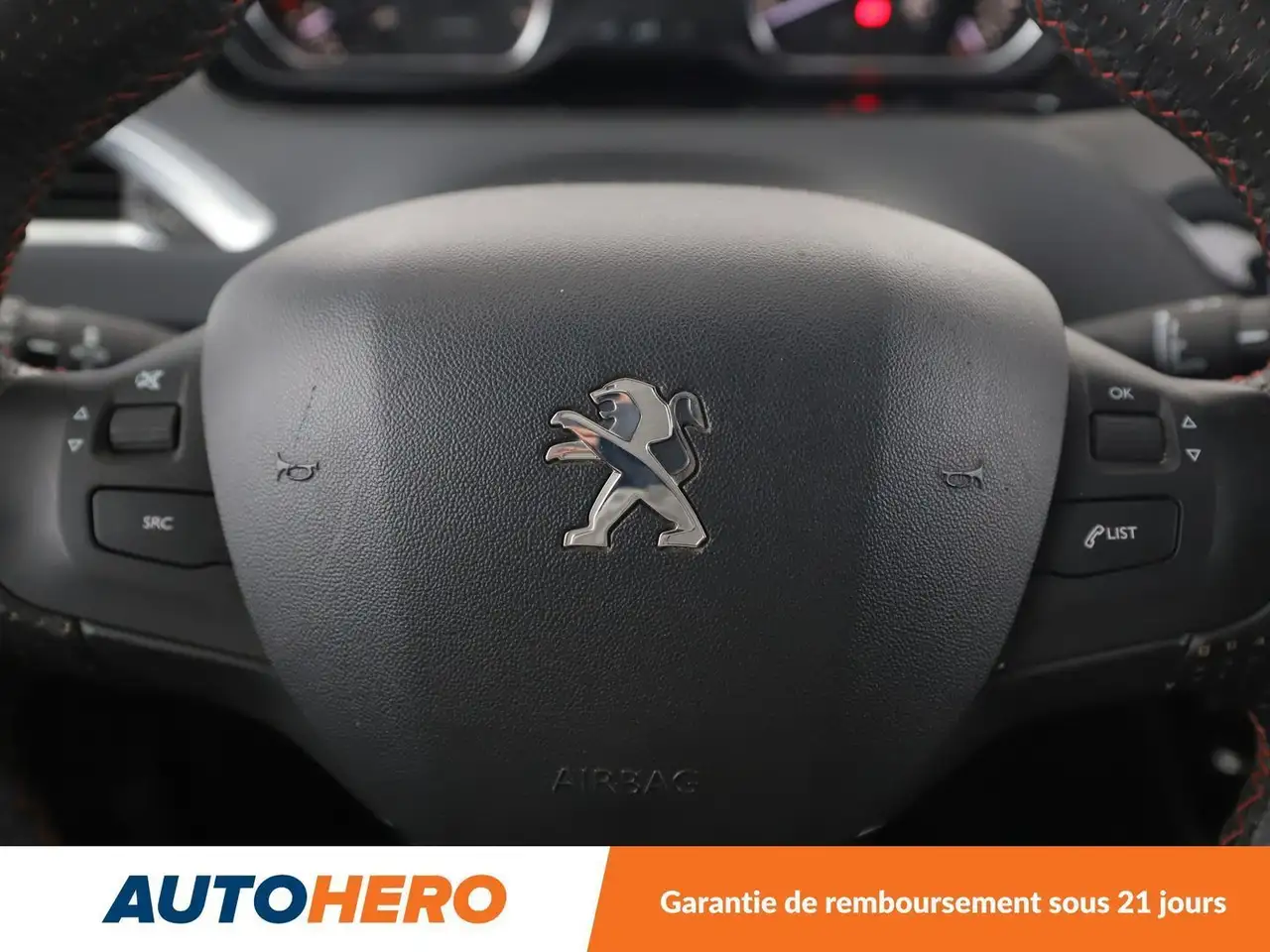 Peugeot 208 208 — photo 19