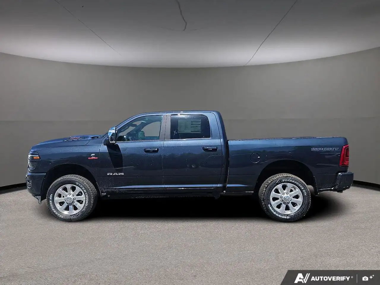 RAM 3500 снимка RAM 3500