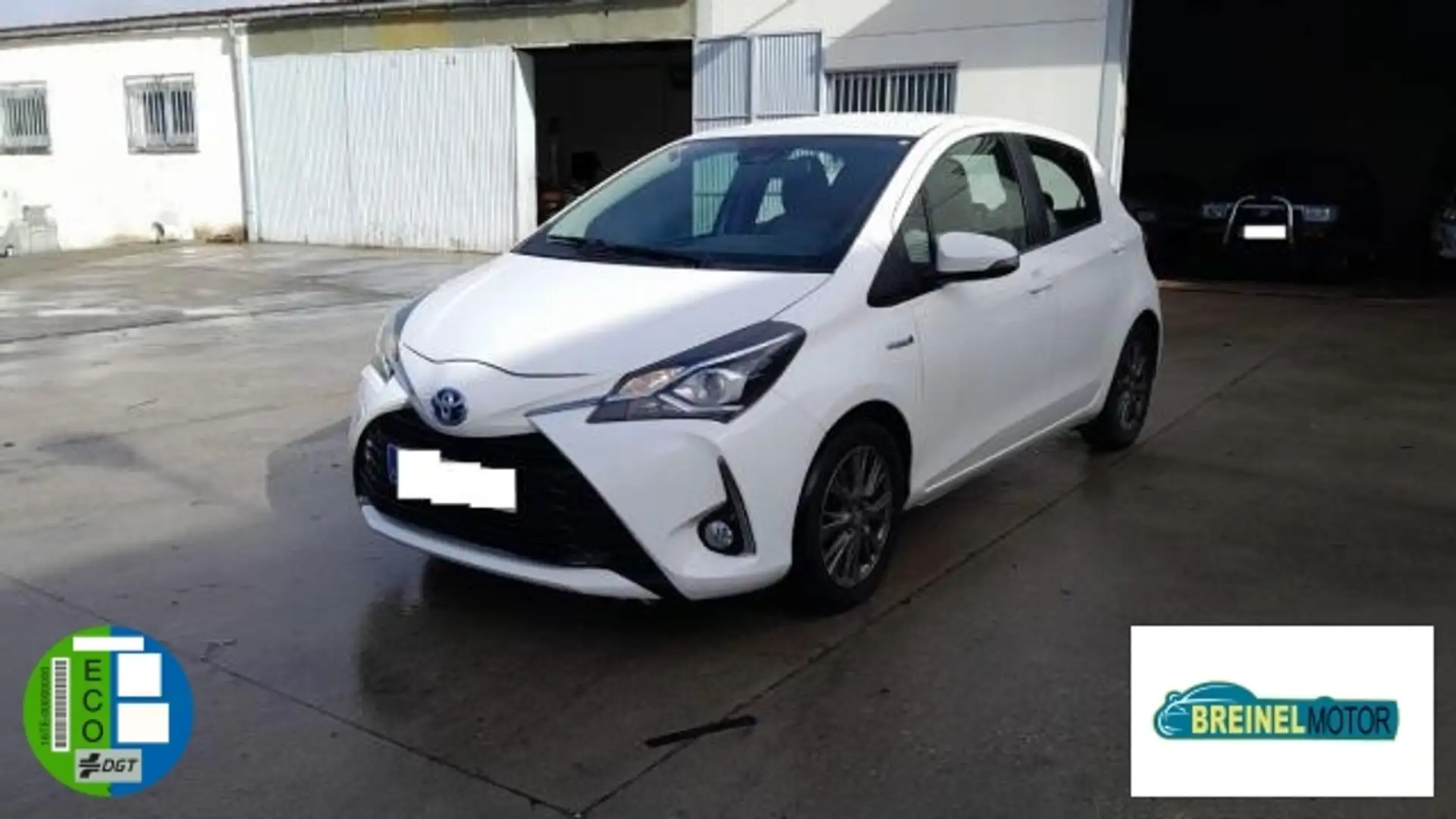 Toyota Yaris Hybrid 1.5 Active Blanco - 1