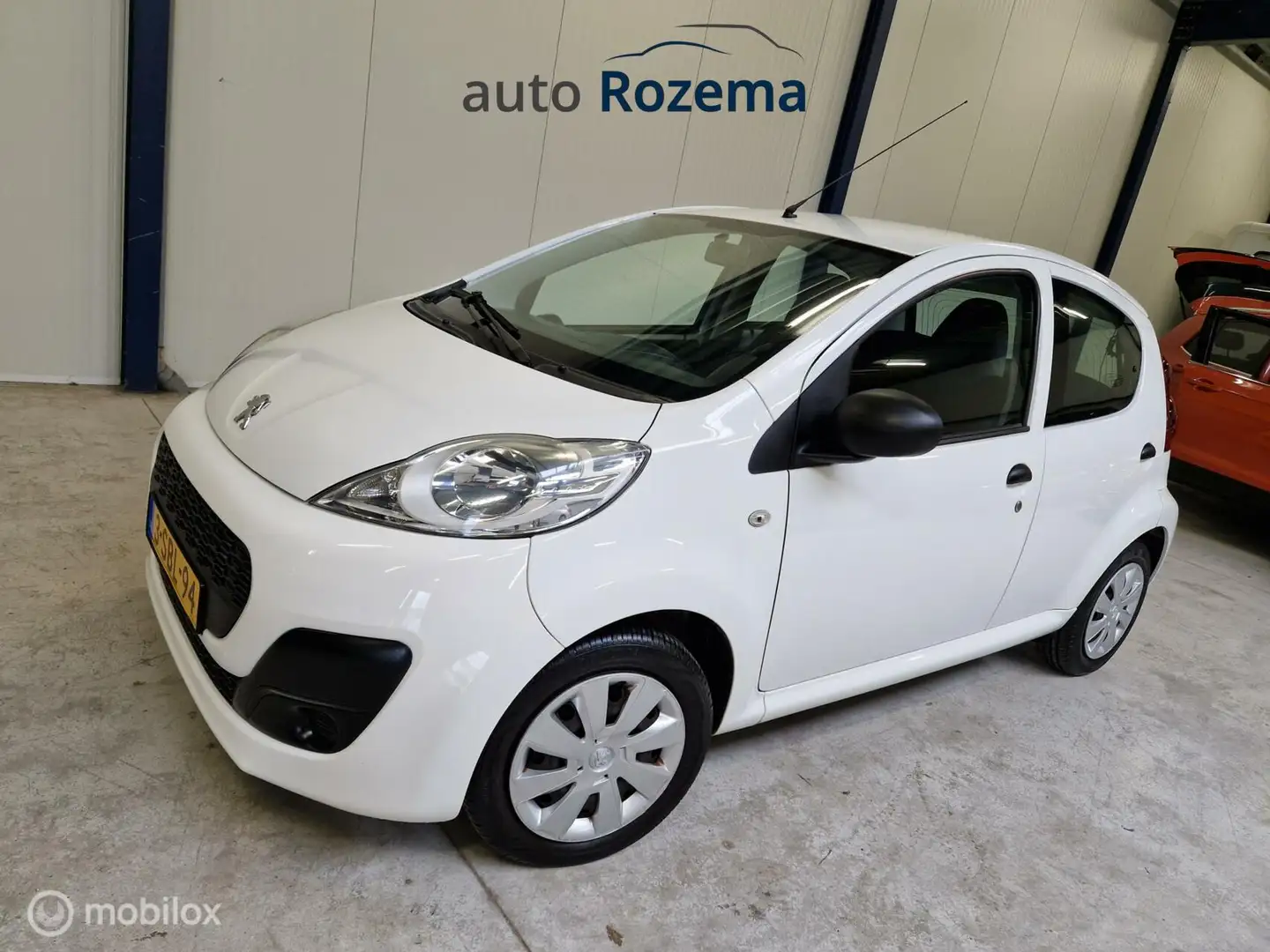 Peugeot 107 Active Airco 94924 km 1.0 Active Airco 94924 km Blanco - 1