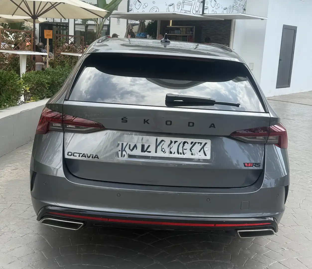 Skoda Octavia Combi 2.0 TSI RS DSG 180kW - 2