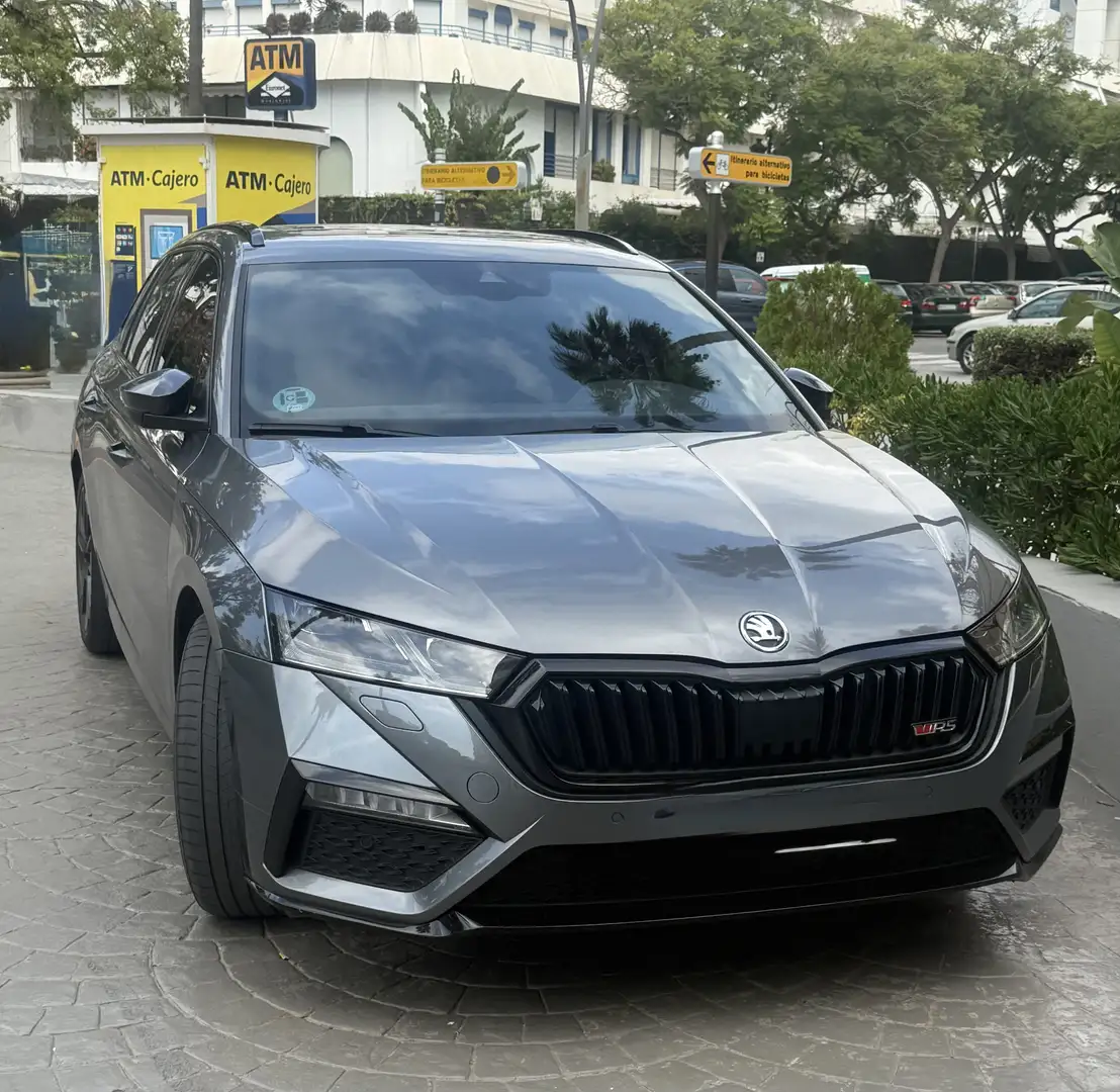 Skoda Octavia Combi 2.0 TSI RS DSG 180kW - 1