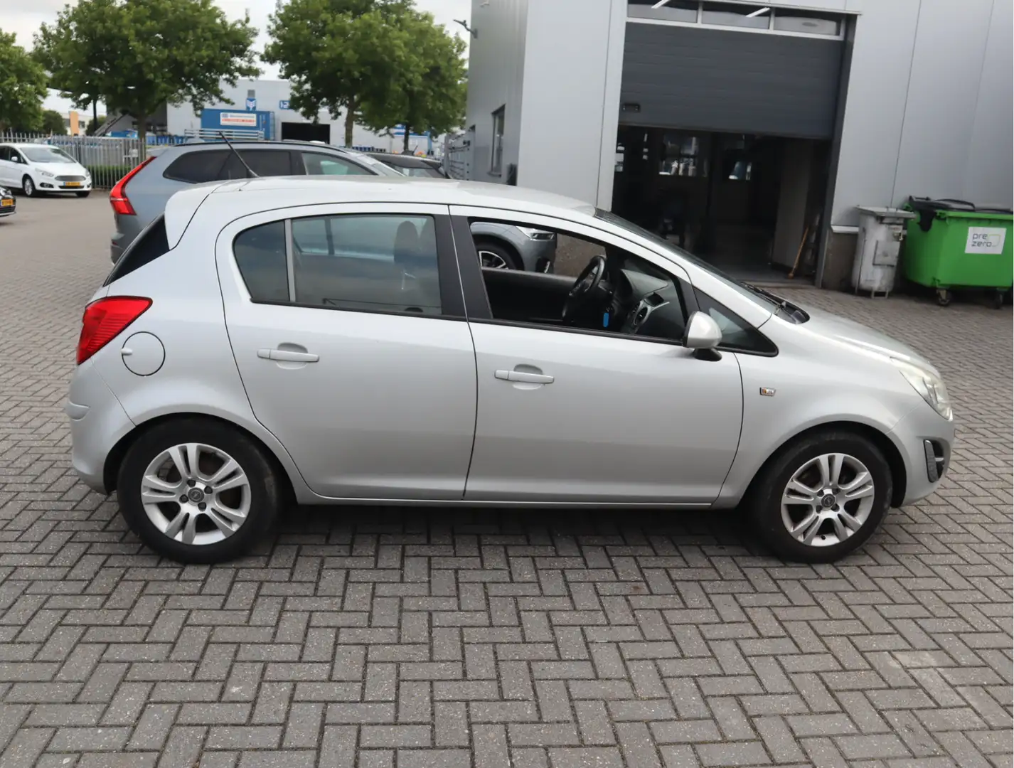 Opel Corsa 1.3 CDTi EcoFlex Anniversary / Fuel Pump Defect Gris - 1