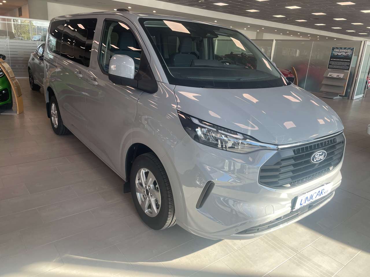 Ford Transit Custom COMBI 320L1 AWD 2.0TDCI136CV A8 TITANIUM