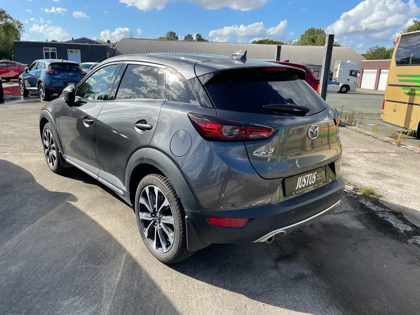 Mazda CX-3 SKYACTIV-G 150 AWD AT Sports, Navi Gris - 2