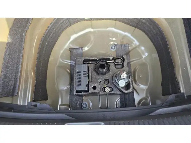 Volkswagen Taigo view 24