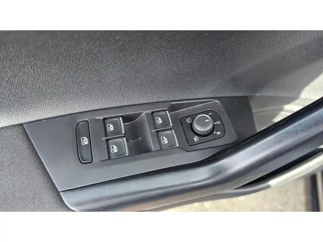 Volkswagen Taigo view 25