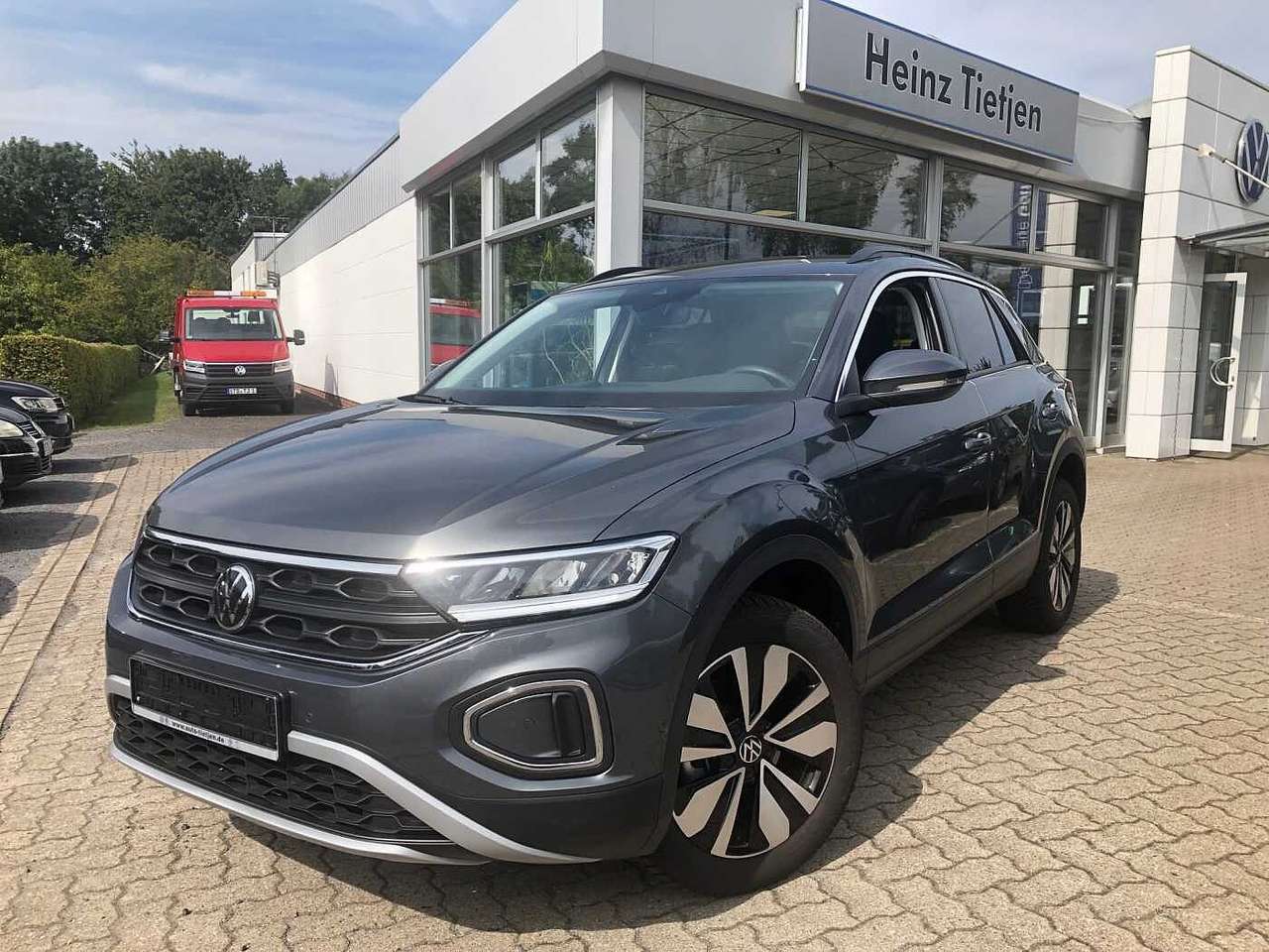 Volkswagen T-Roc 2024 — 1.0 TSI OPF Move