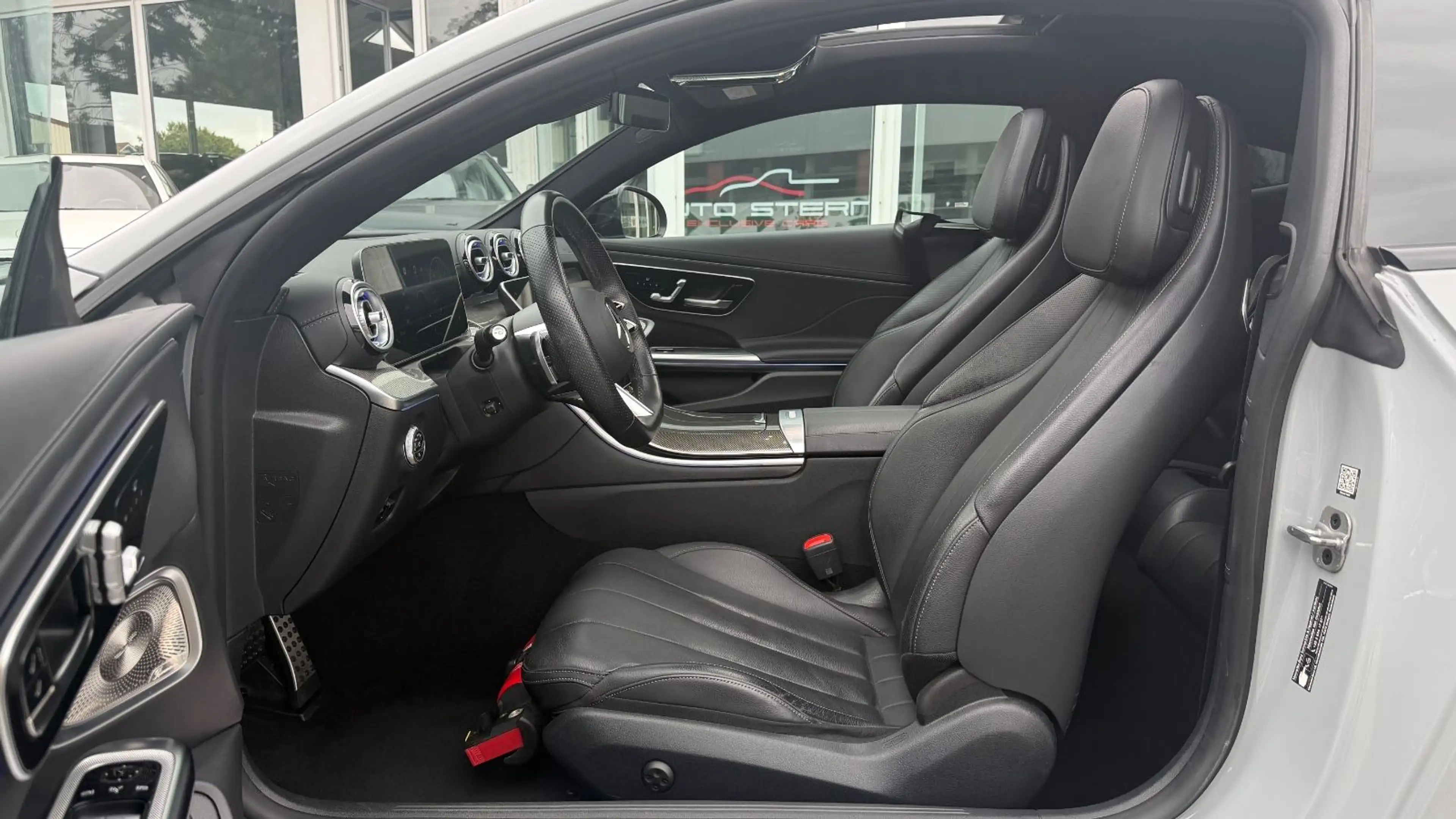 Mercedes-Benz CLE 220 d Coupe AMG Premium 360° MEMORY DISTRO — photo 11