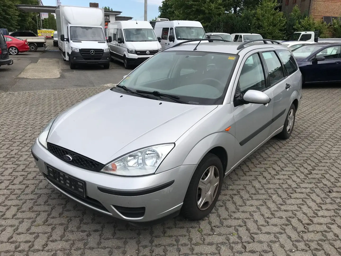Ford Focus 1.6 Turnier Silber - 1