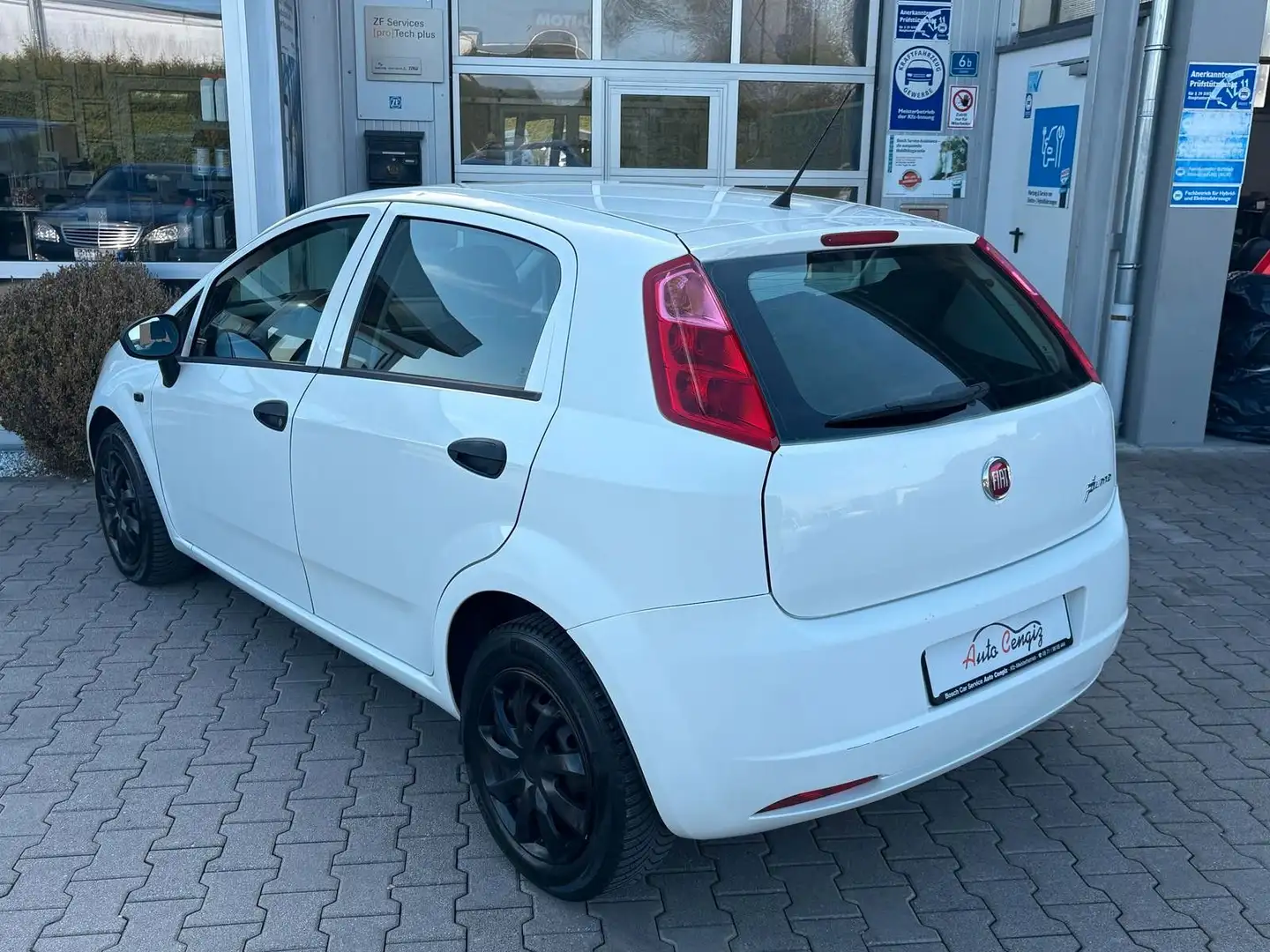 Fiat Punto 1.3  JTD  KLIMA / Kupplung Neu Weiß - 2
