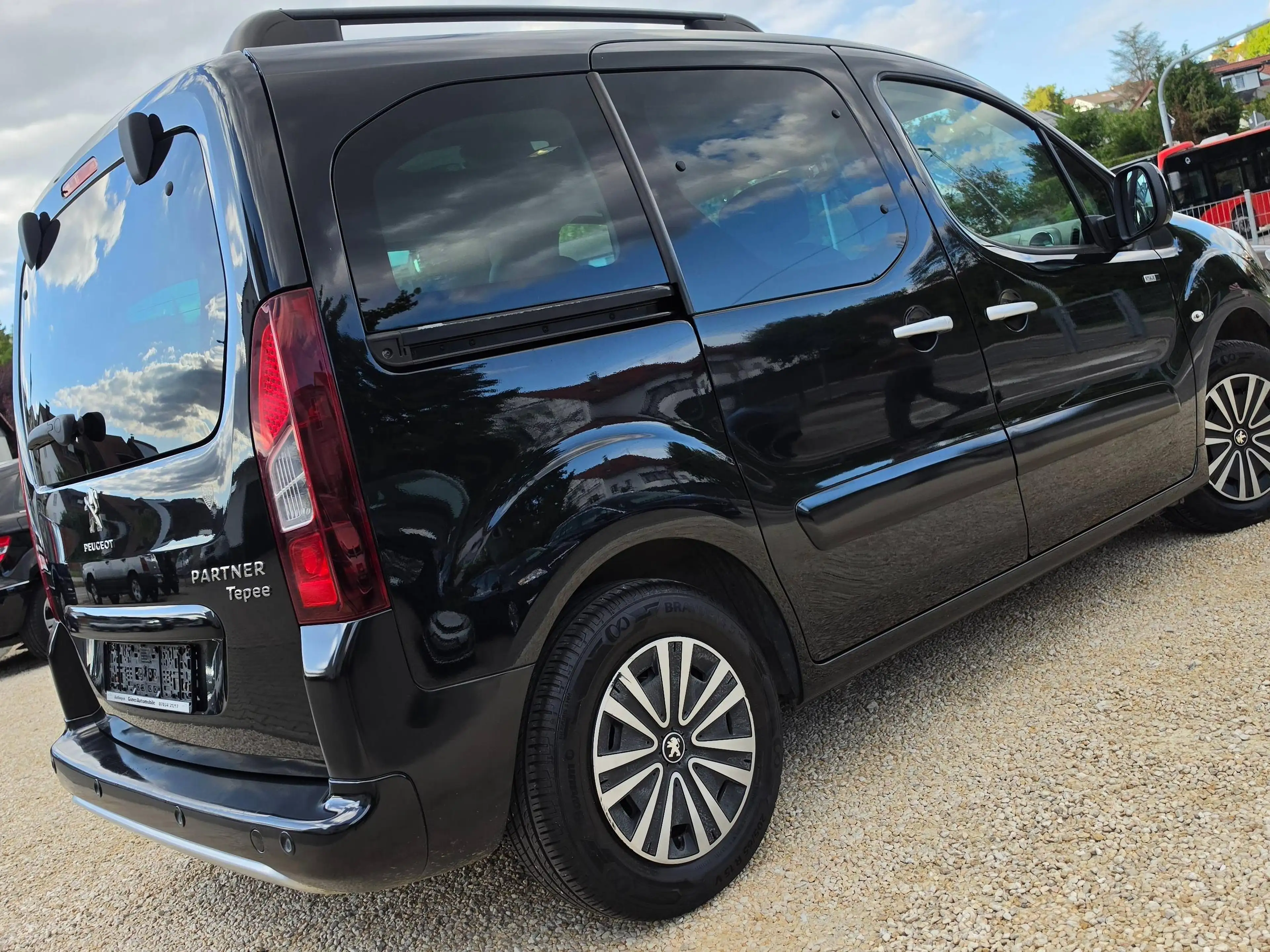Peugeot Partner FAMILY+GARANTIE+TÜV+PANORAMA+PARKS+5SITZE+KLIMA — photo 13