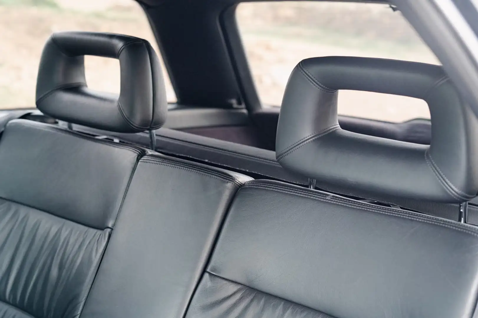 Audi RS2 Avant RS2 Nogaro Blue 2.2-litre inline-five! Azul - 2