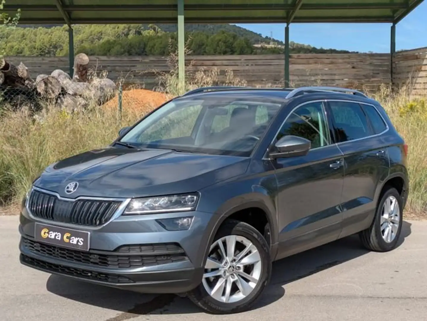 Skoda Karoq 1.5 TSI Ambition ACT DSG Gris - 1