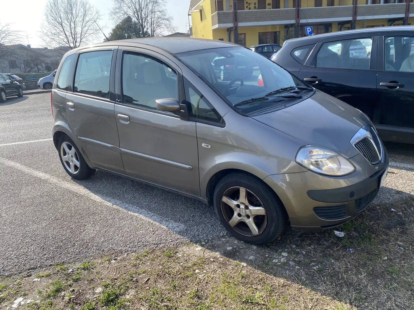 Lancia MUSA 1.3 mjt Oro - 1