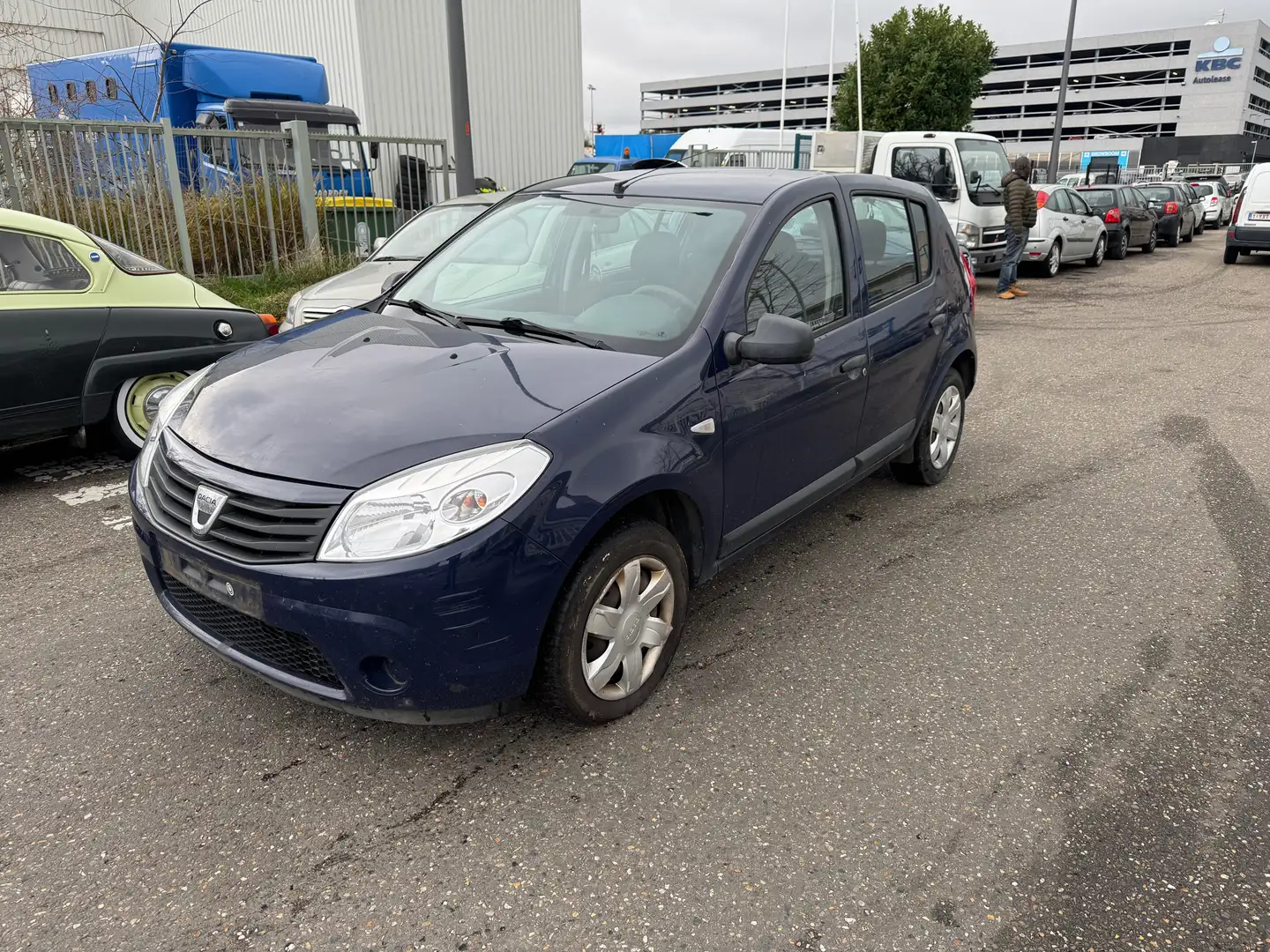 Dacia Sandero Sandero 1.2i Ambiance Blau - 1