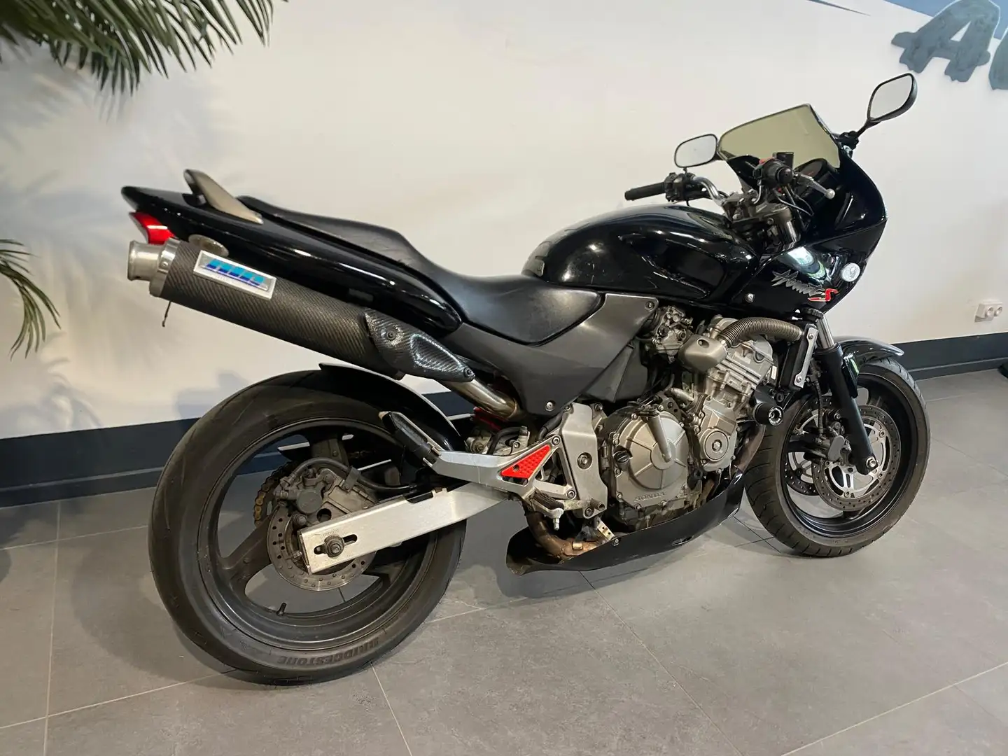 Honda Hornet - 2