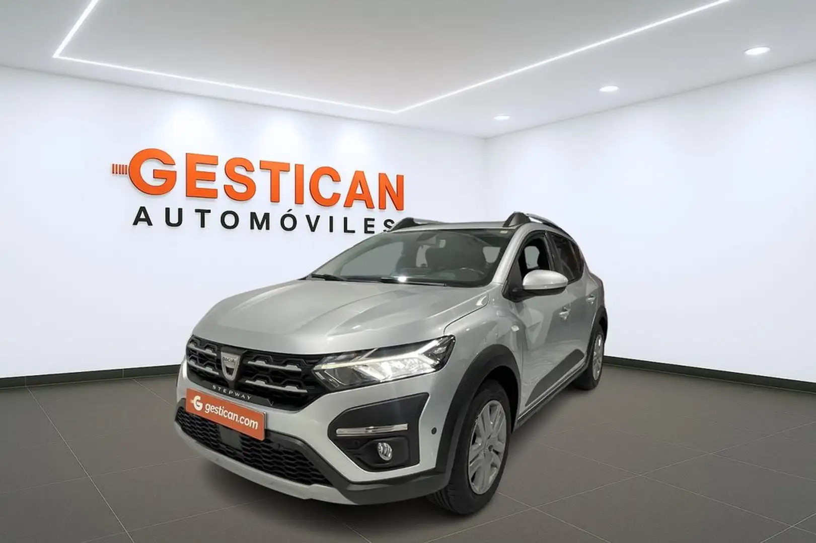 Dacia Sandero Stepway TCe Comfort 67kW Gris - 1
