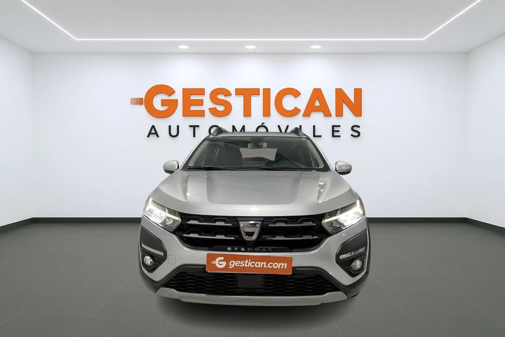 Dacia Sandero Stepway TCe Comfort 67kW Gris - 2