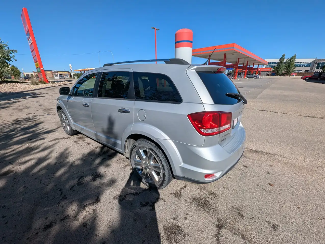 Dodge Journey снимка Dodge Journey