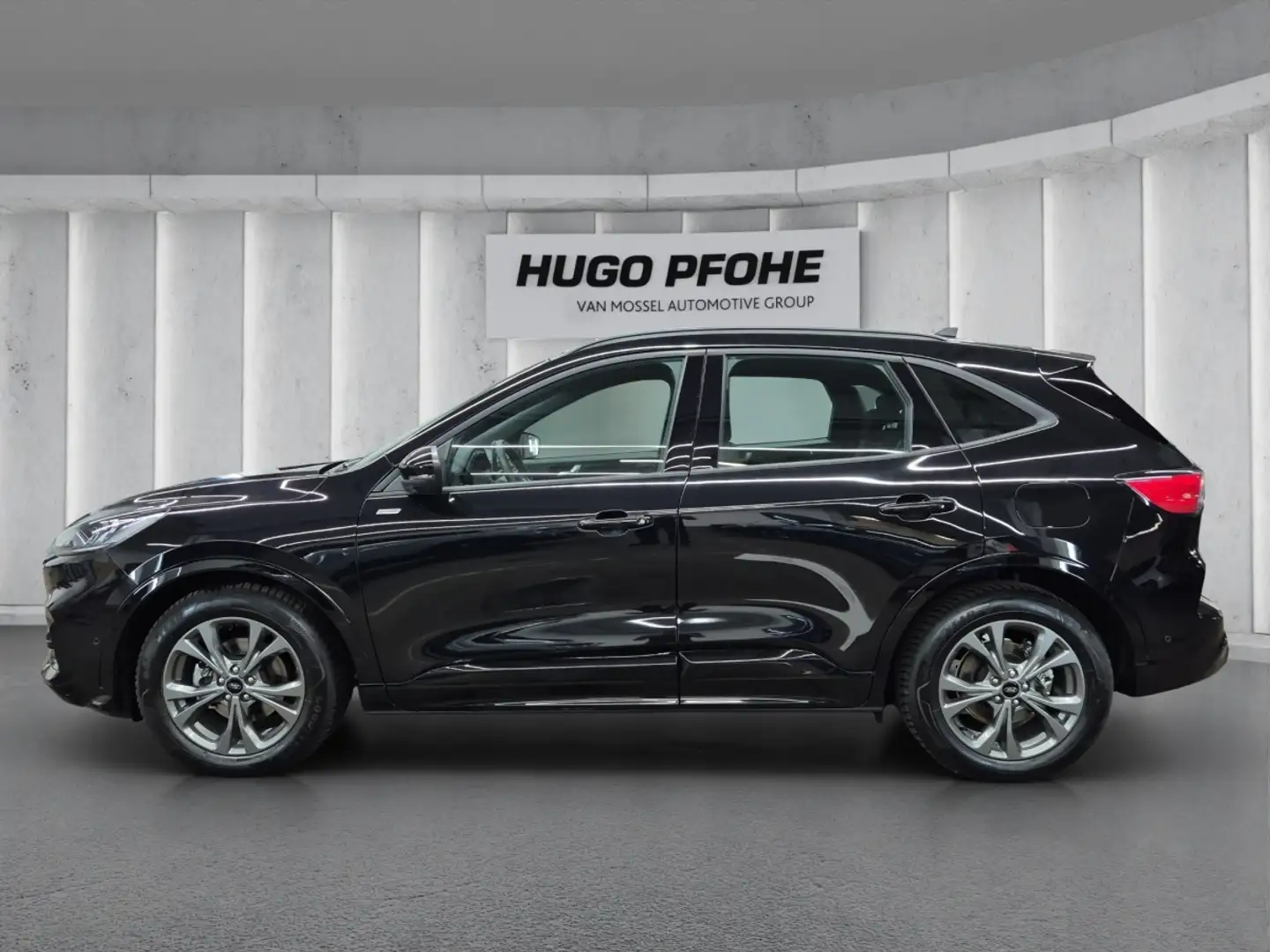 Ford Kuga ST-Line Schwarz - 2