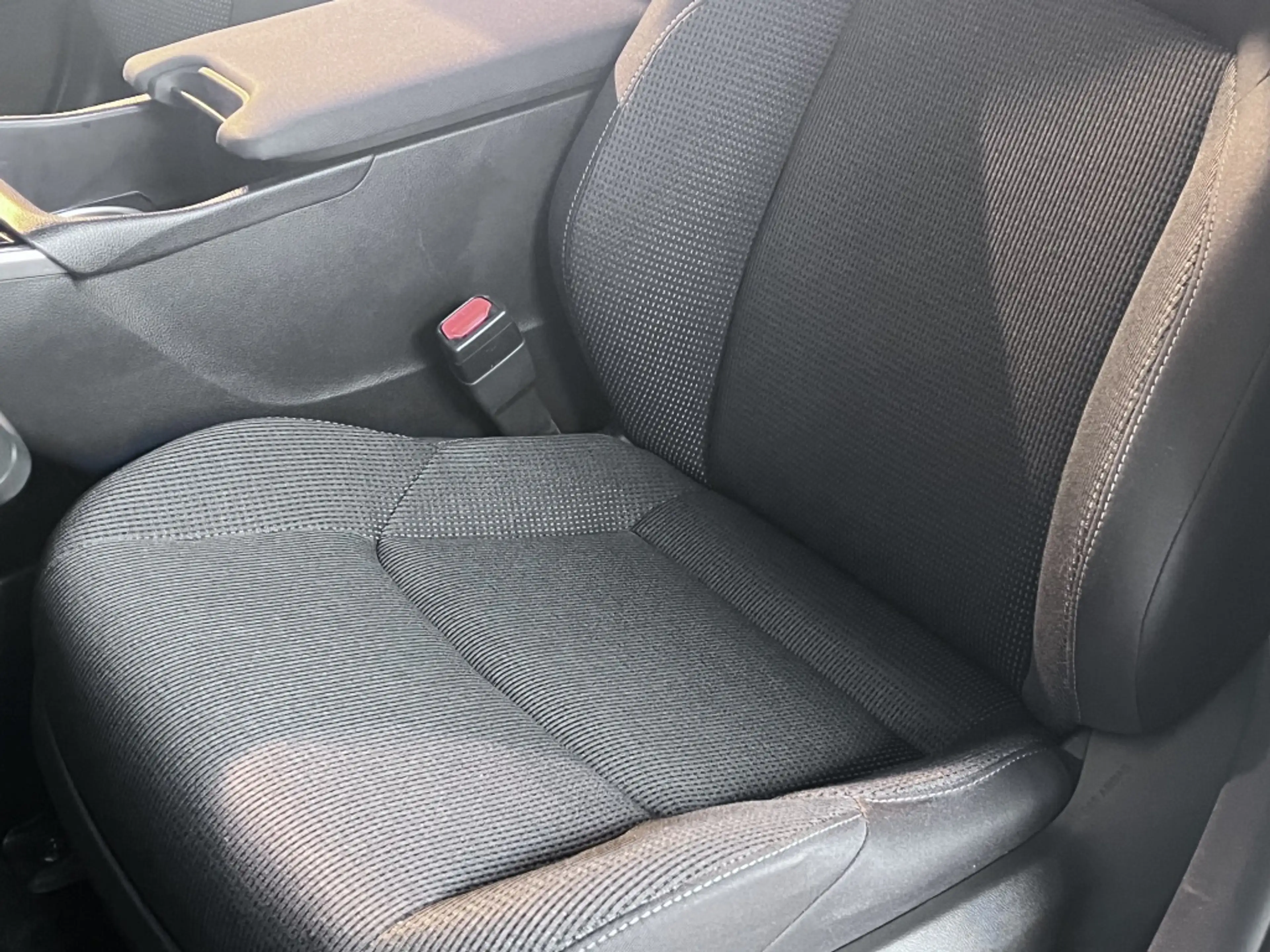 Subaru Solterra 71 kWh — photo 10