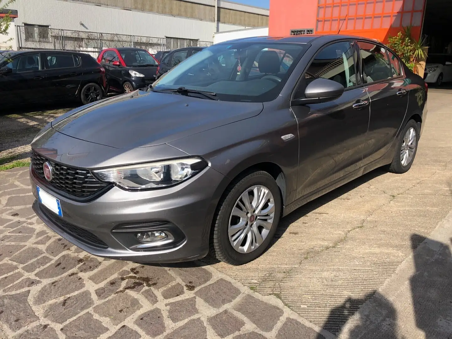 Fiat Tipo 1.4 4 porte lounge Grigio - 2