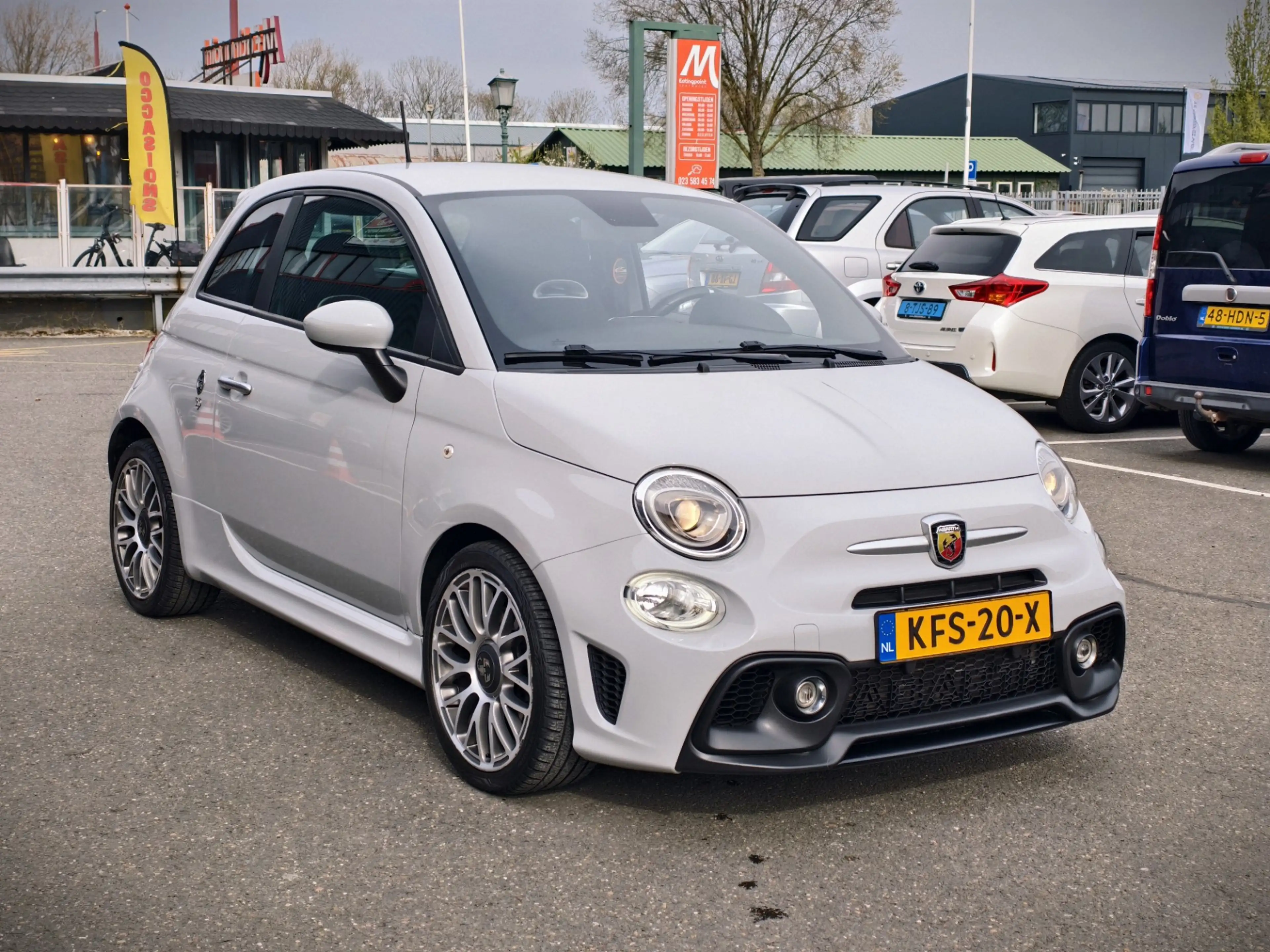Fiat 500 Abarth 1.4 T-Jet 595 // 146 PK / SPORTUITVOERING / 17" VE — photo 7