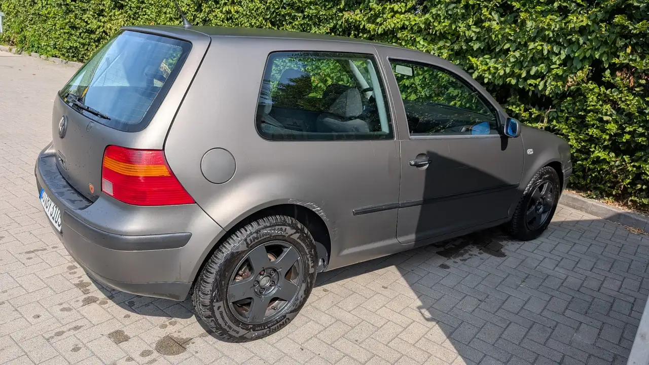 Volkswagen Golf 1.6, foto 4