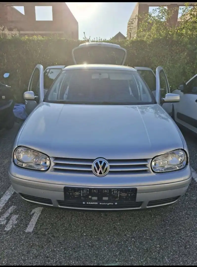 Volkswagen Golf IV / 1,4 16V / NEUES PICKERL !!! Silber - 1