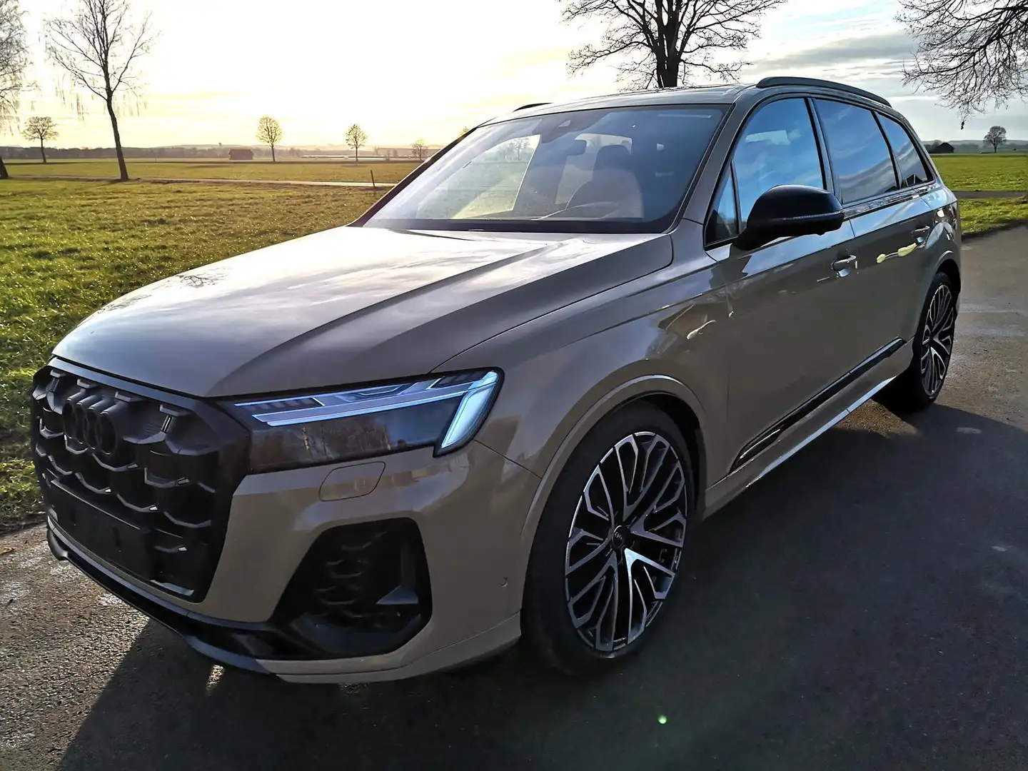 Audi SQ7 4.0 TFSI quattro 4.0TFSI ABT Facelift Voll 478 ... Auriu - 1