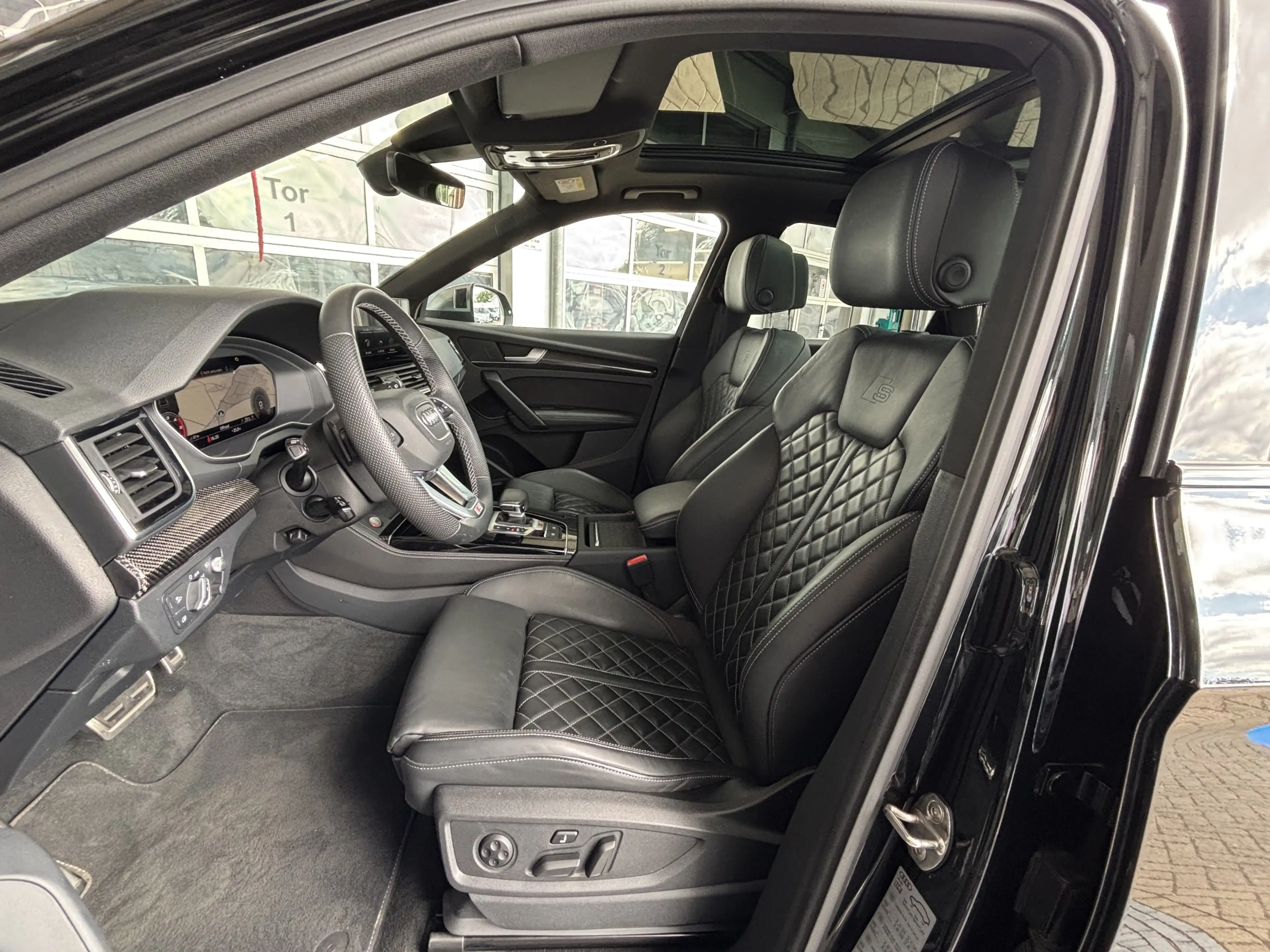 Audi SQ5 3.0 TDI QUATTRO MATRIX-LED PANO B&O AHK ACC — photo 4