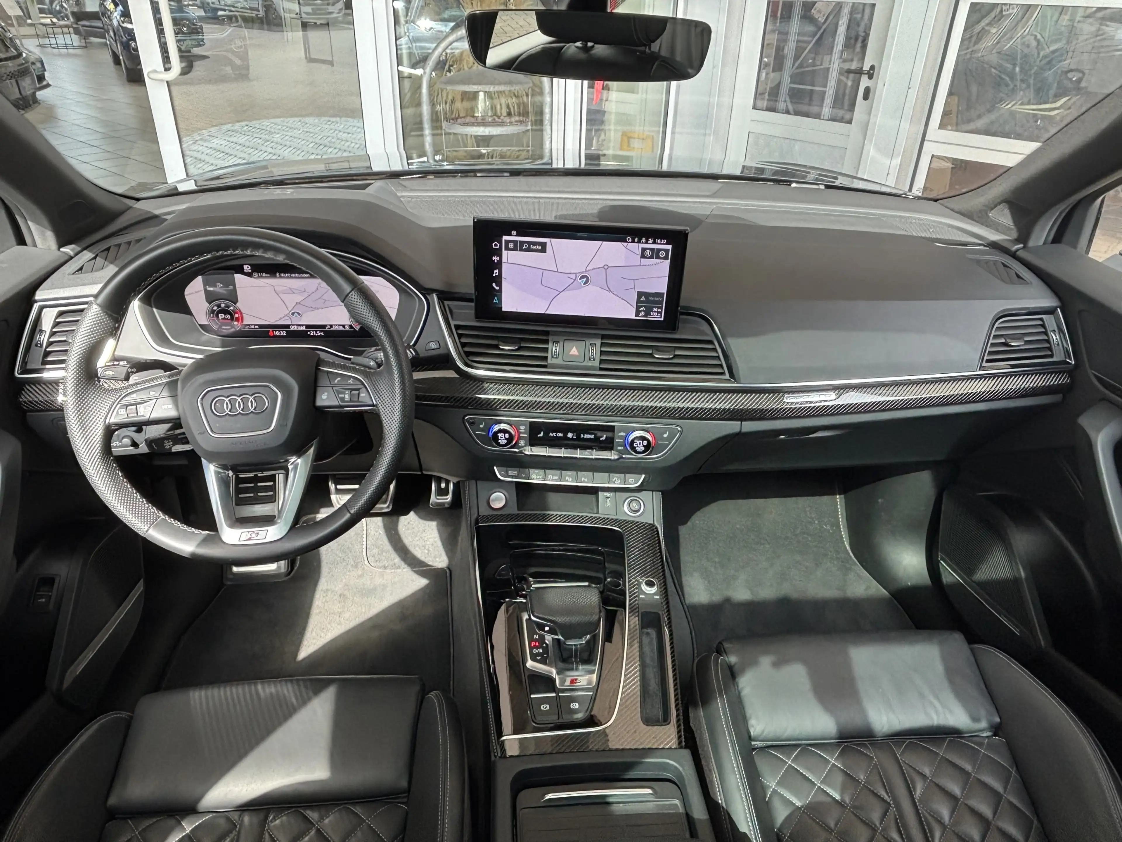 Audi SQ5 3.0 TDI QUATTRO MATRIX-LED PANO B&O AHK ACC — photo 5