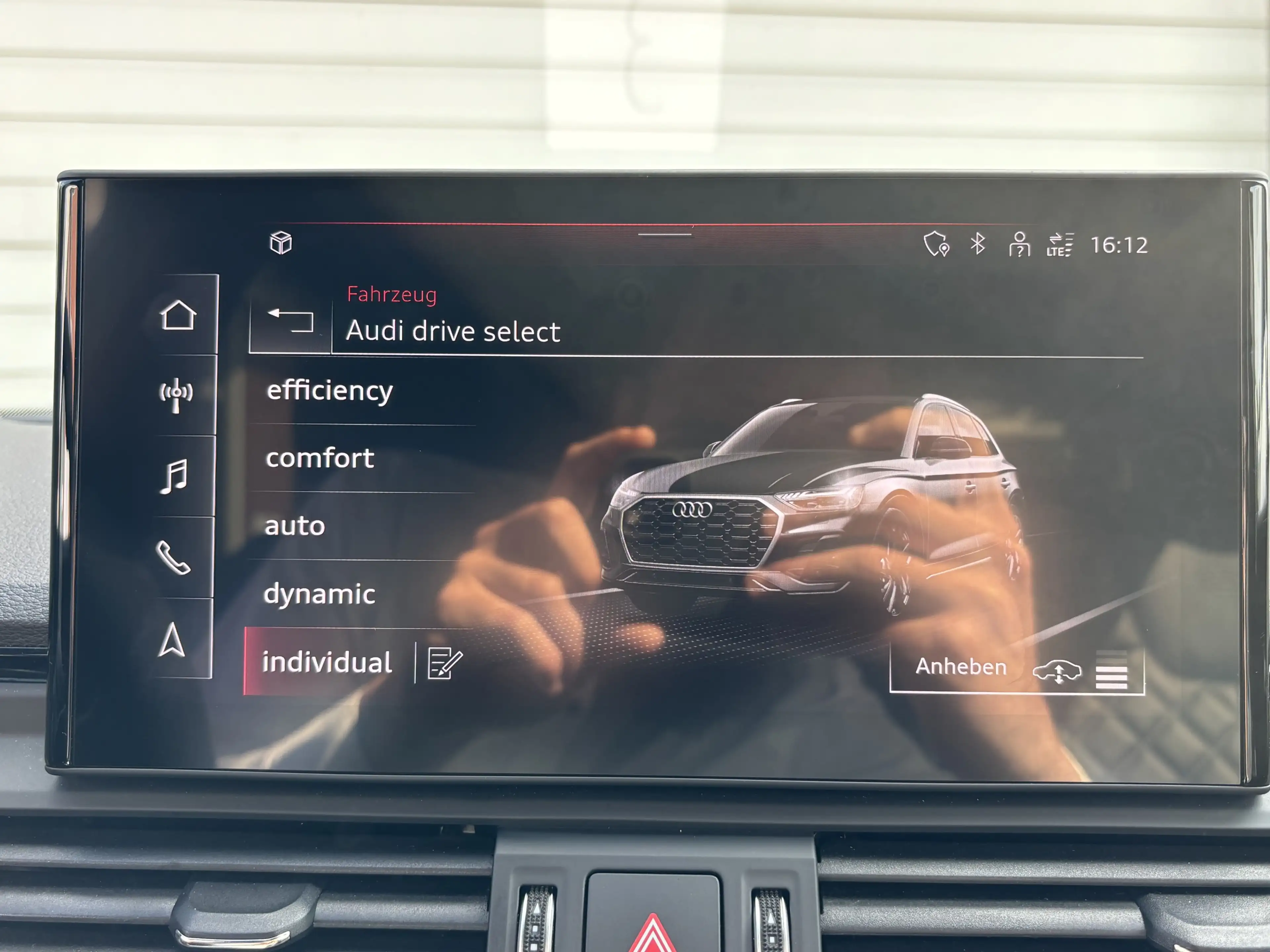 Audi SQ5 3.0 TDI QUATTRO MATRIX-LED PANO B&O AHK ACC — photo 12