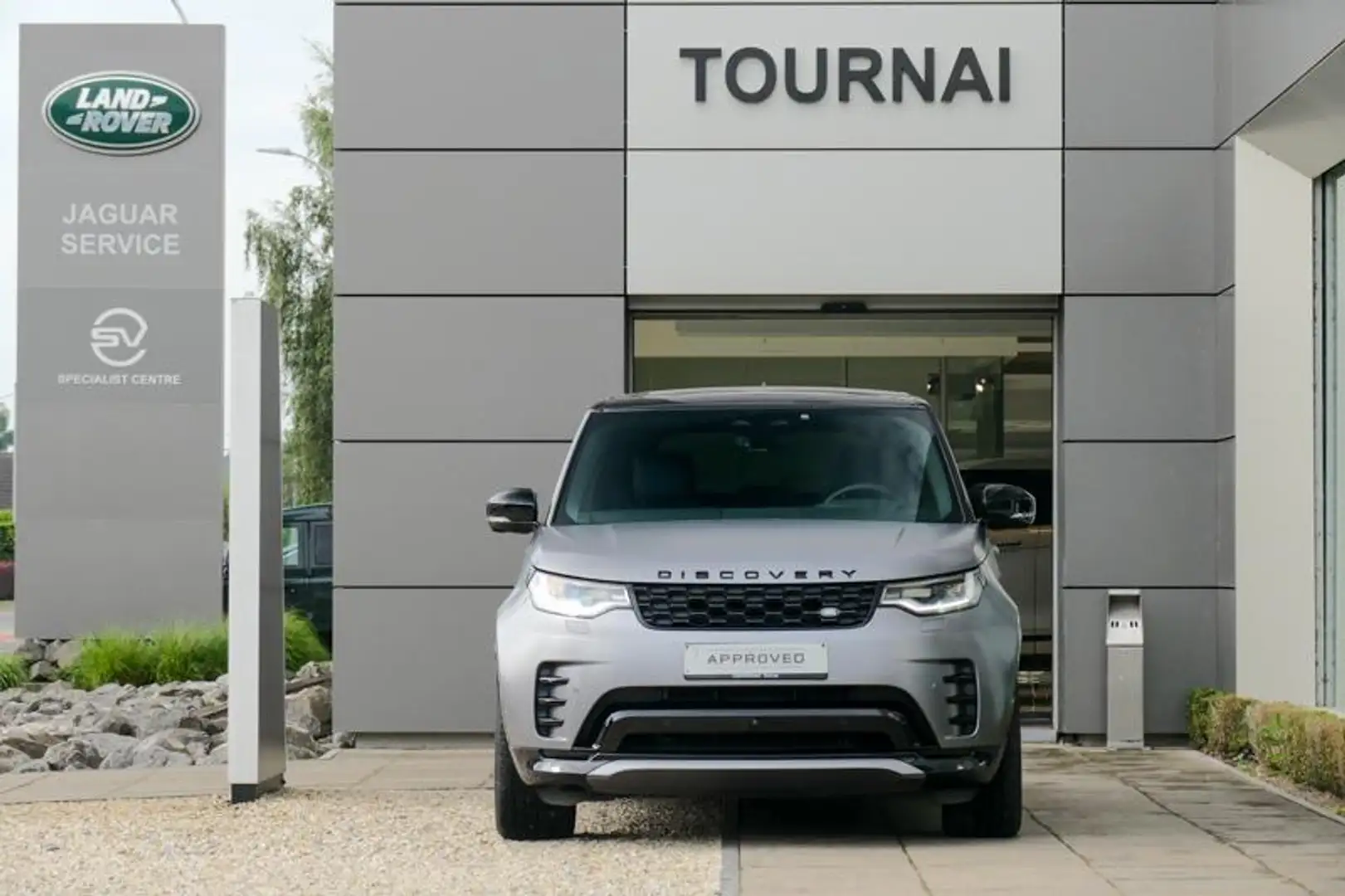 Land Rover Discovery D250 Dynamic SE AWD Auto. 24MY Grijs - 2