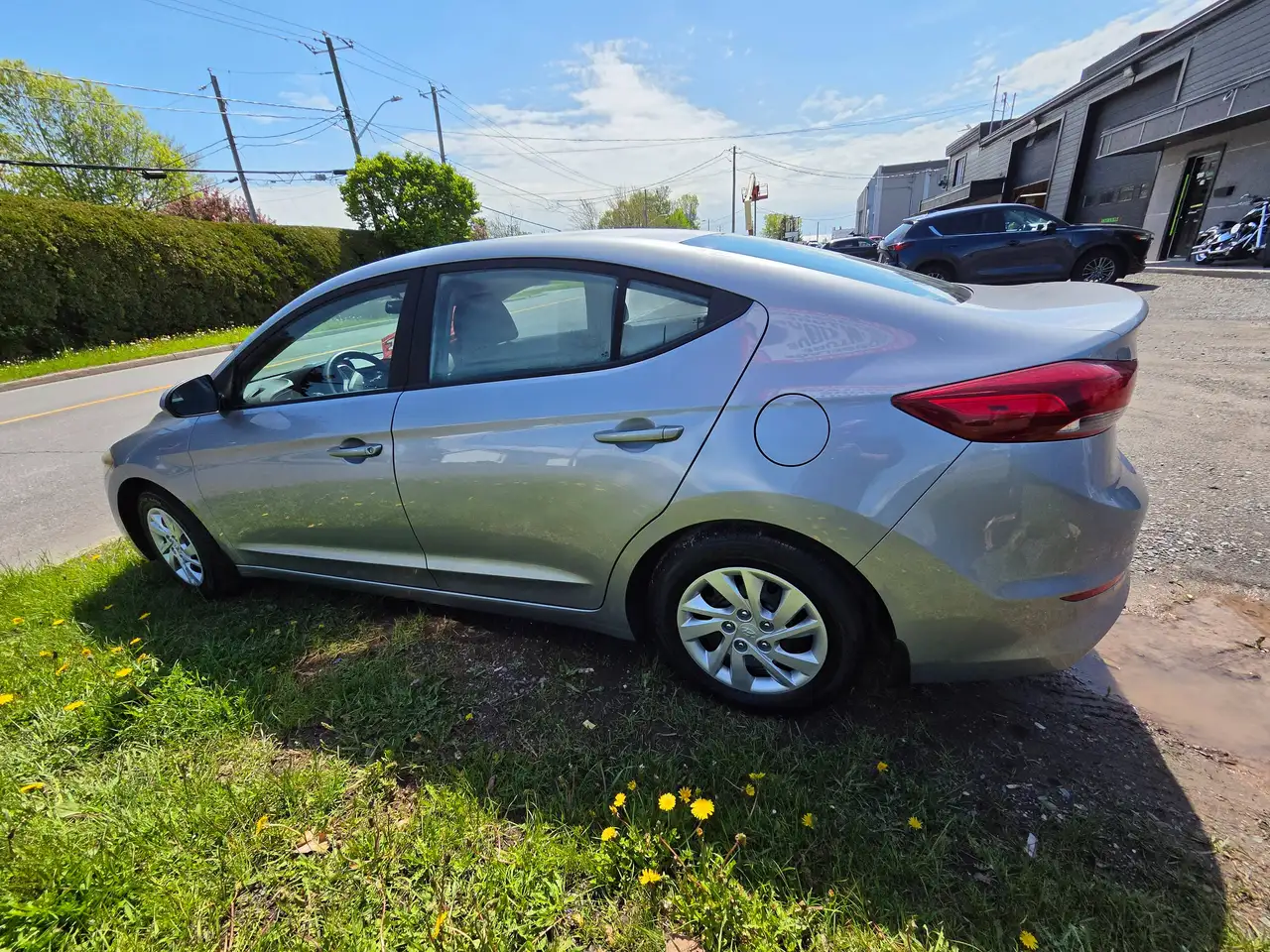 Hyundai ELANTRA снимка Hyundai ELANTRA