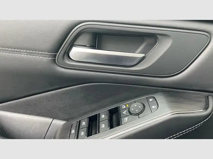 Nissan Qashqai 2022, foto 33
