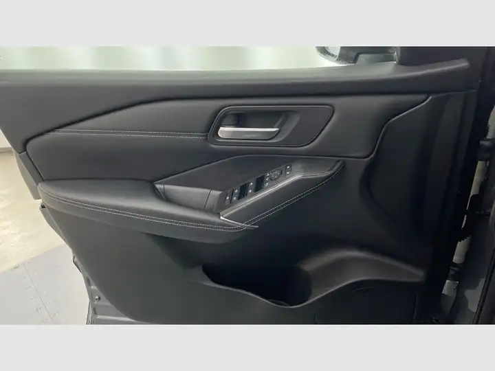 Nissan Qashqai 2022, foto 32