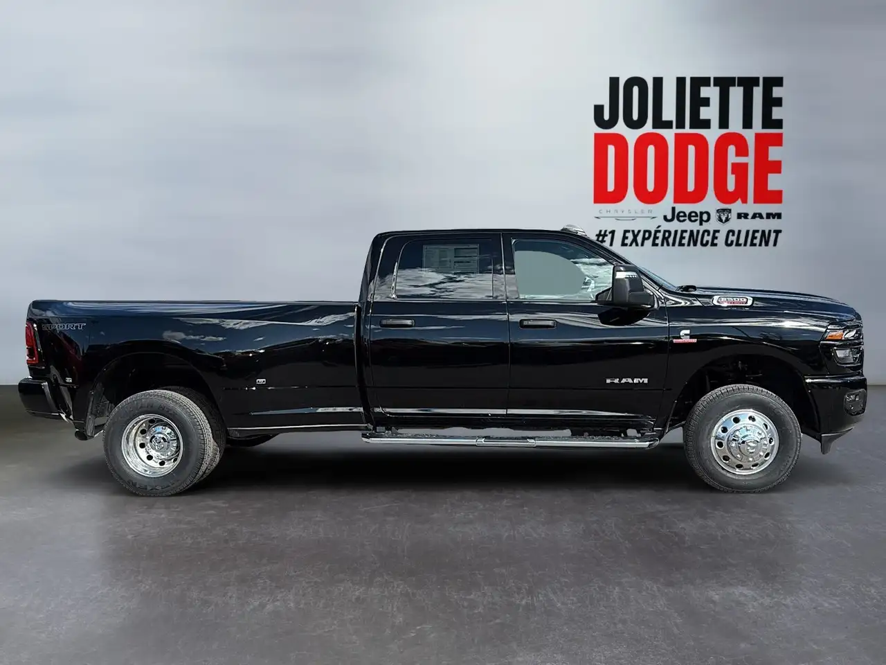 RAM 3500 снимка RAM 3500