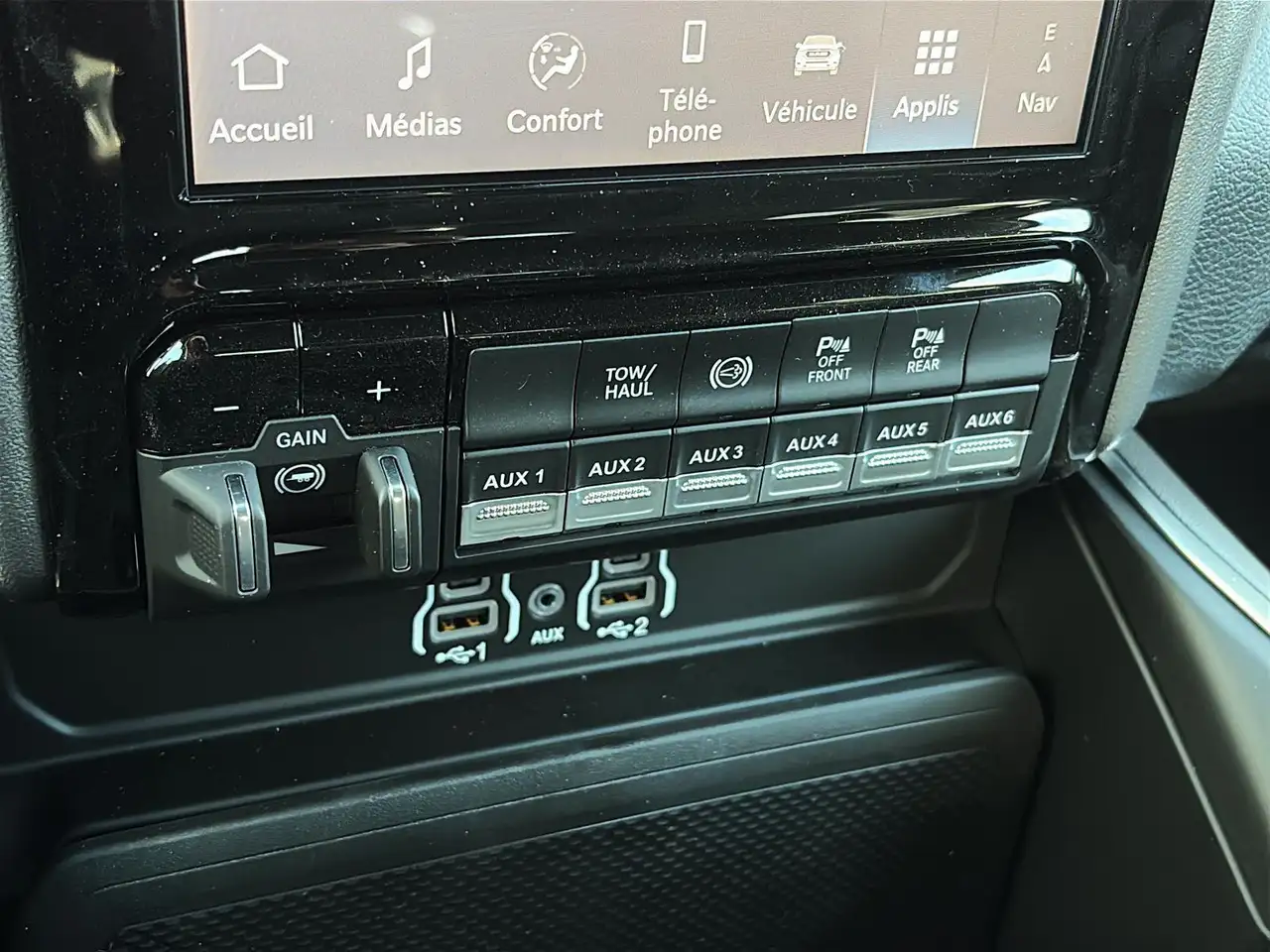 RAM 3500 снимка RAM 3500