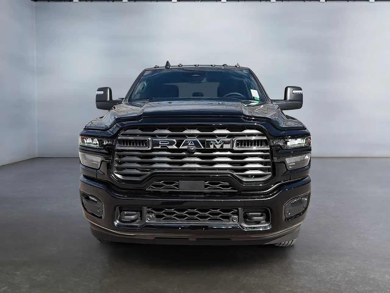 RAM 3500 снимка RAM 3500