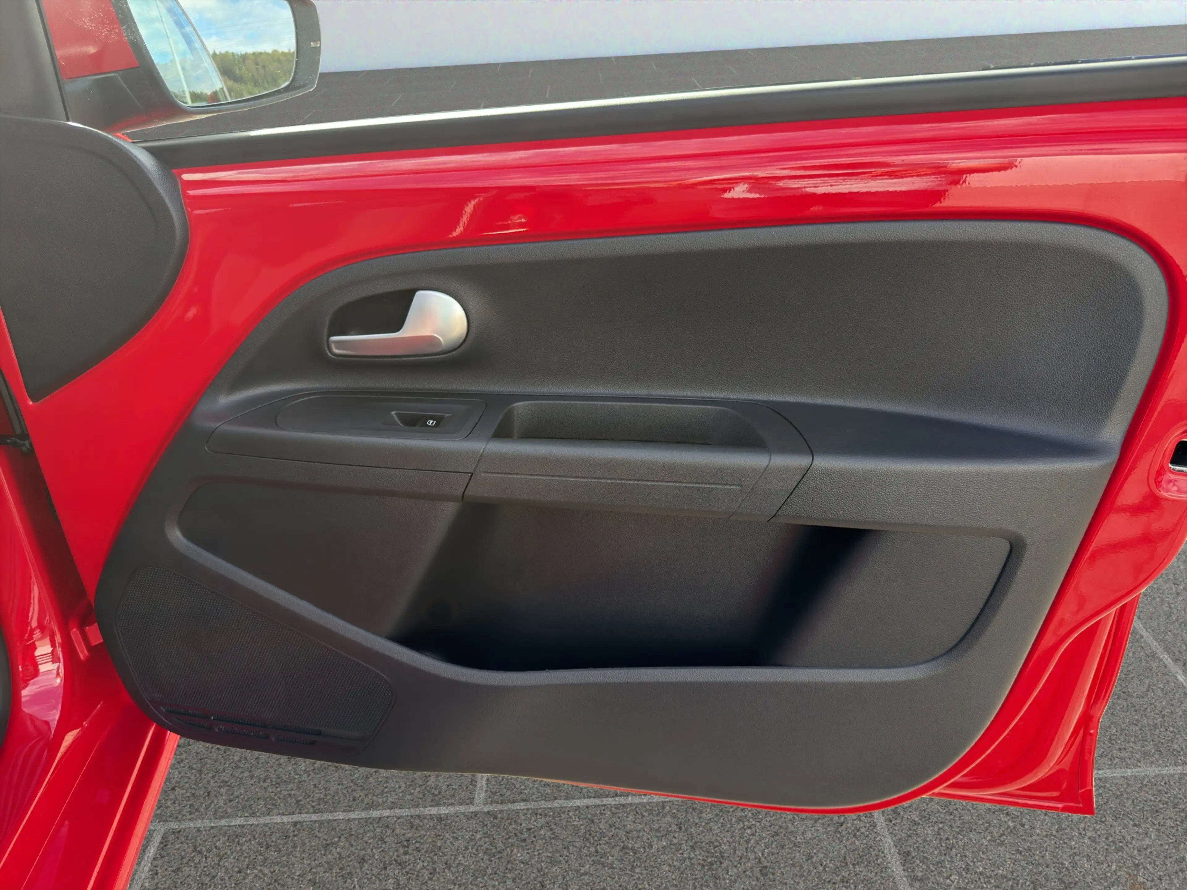 Volkswagen e-up! CCS Kamera PDC GRA CompPhone DAB Allwetter — photo 14