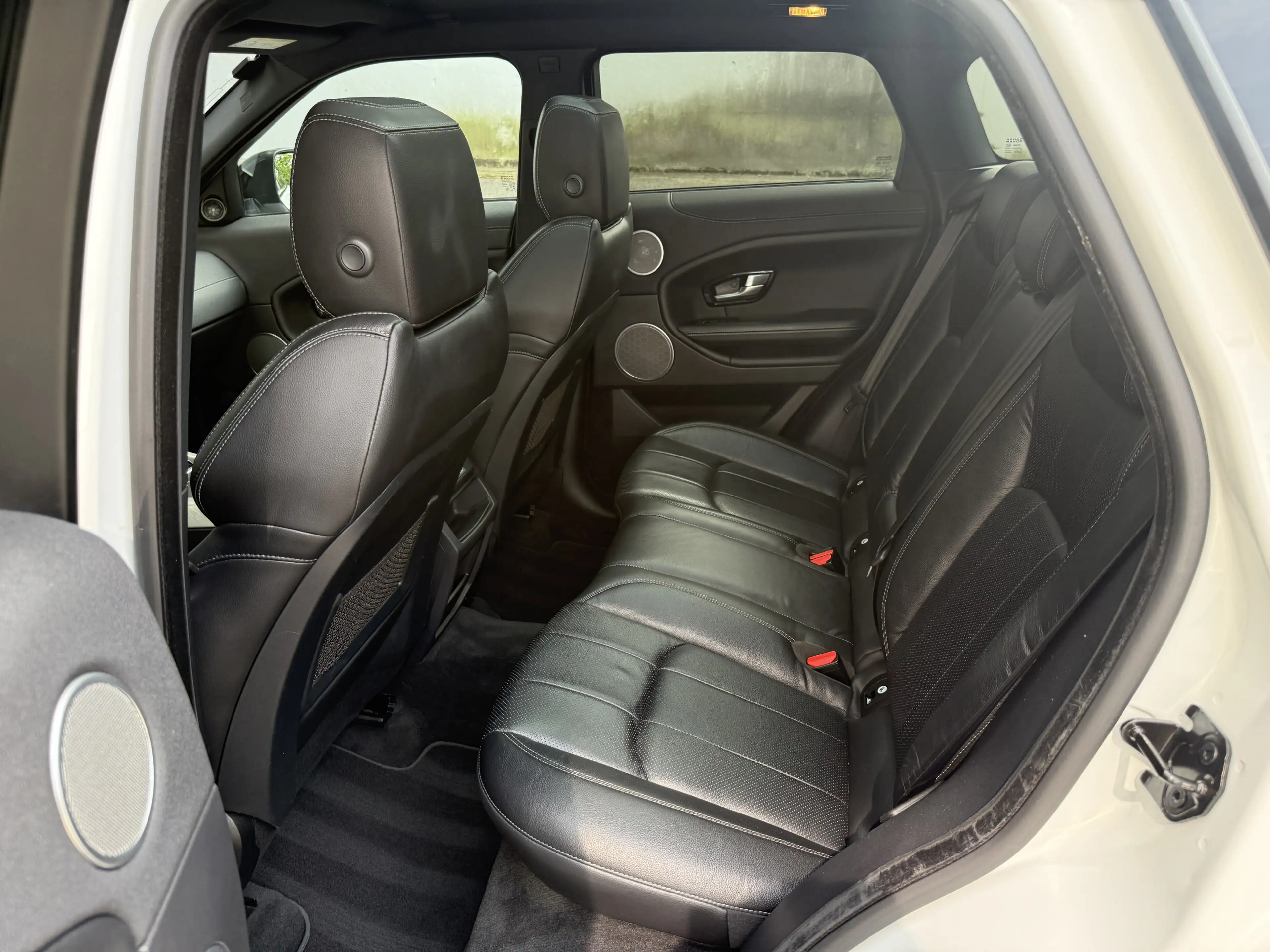 Land Rover Range Rover Evoque SE Dynamic Xenon Navi Pano — photo 14