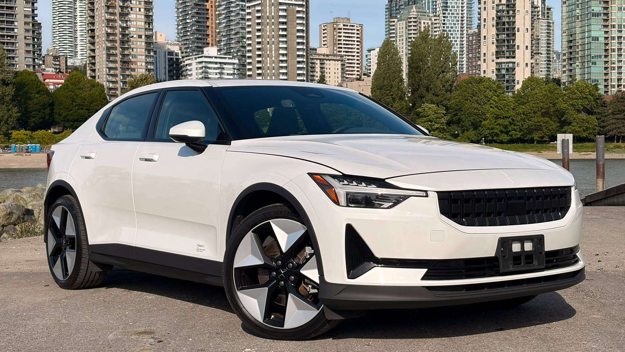2023 Polestar 2 PLUS, DUAL MOTOR