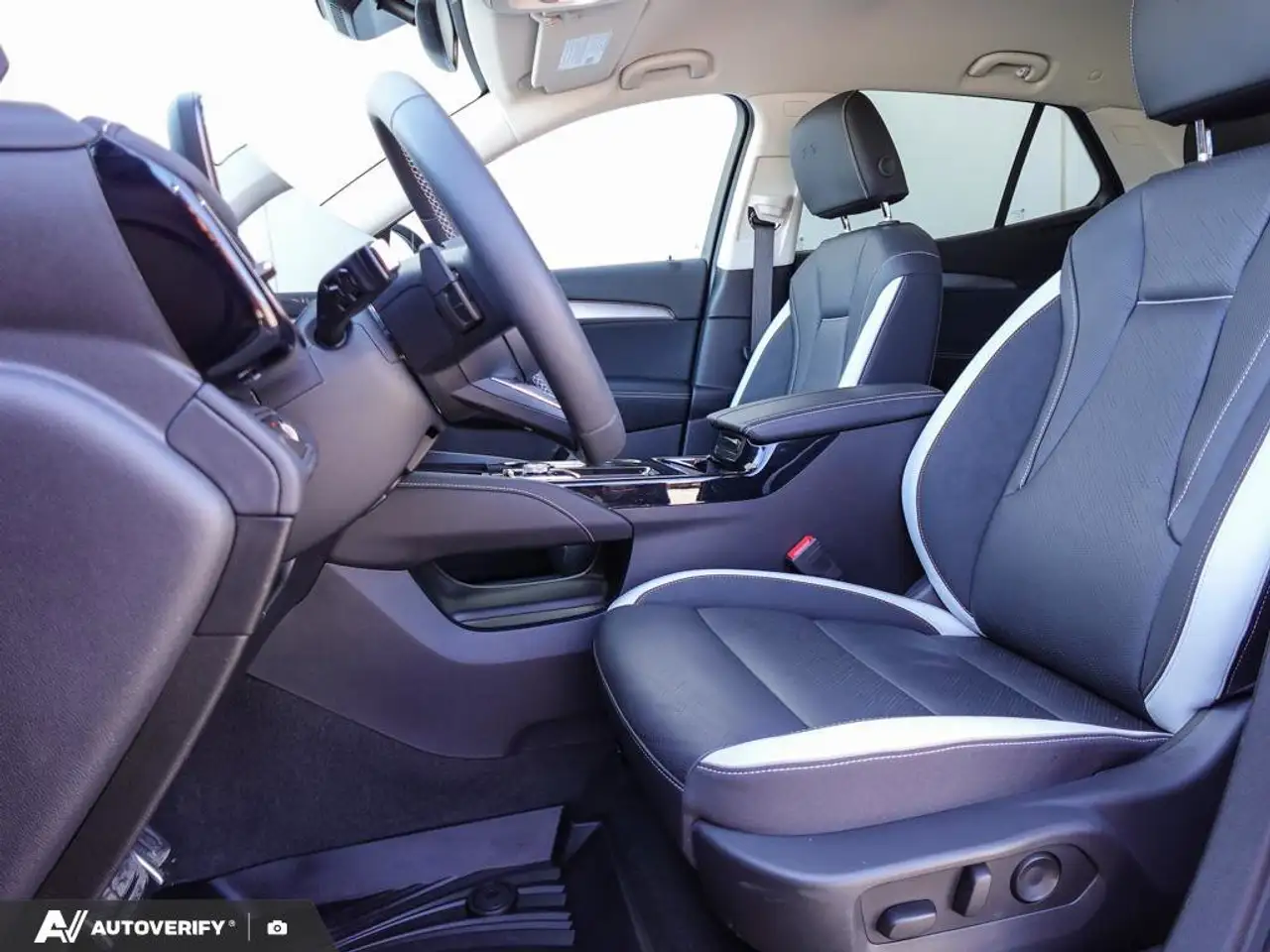 Buick Envision снимка Buick Envision