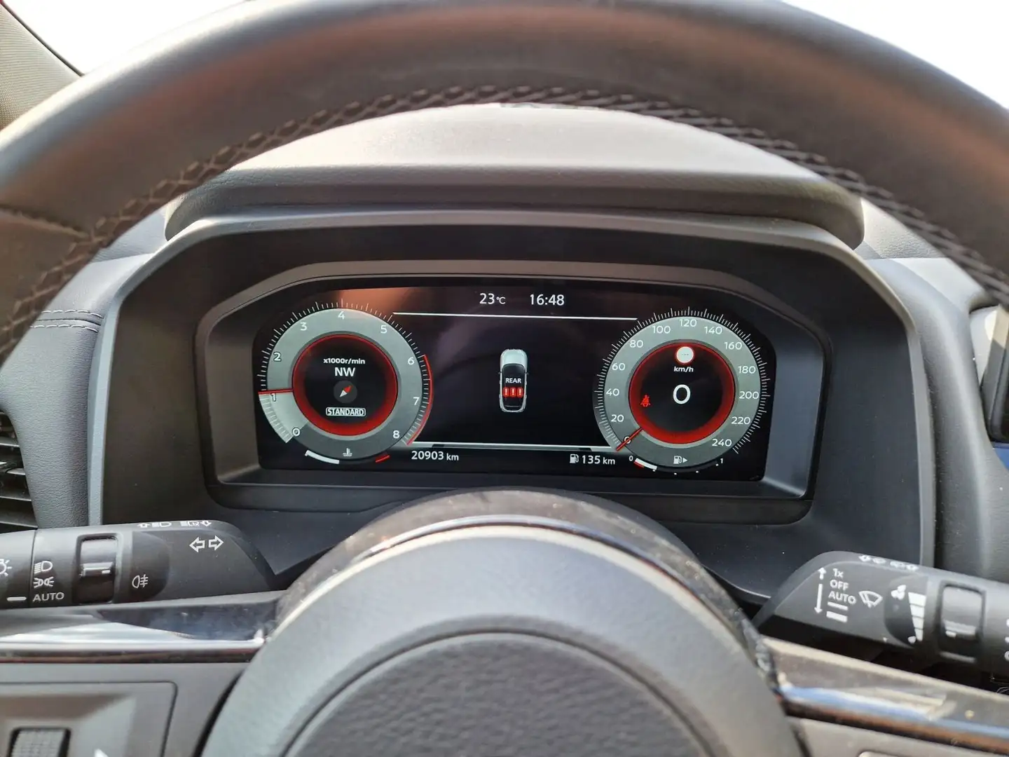 Nissan Qashqai Qashqai MHEV 140 CV N-Connecta Grijs - 2
